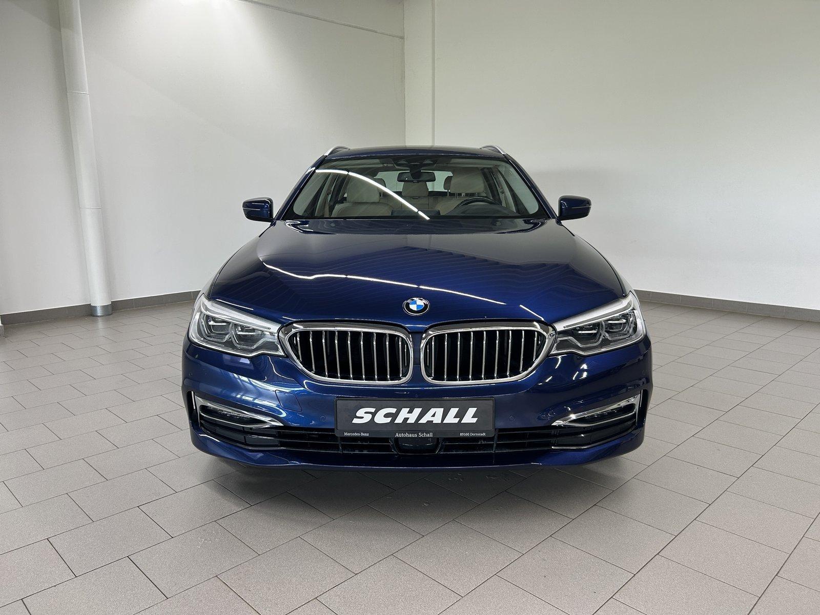 BMW 540 i xDrive LUXURY+PANO+AHK+HUD+LED+NAVI+KAMERA