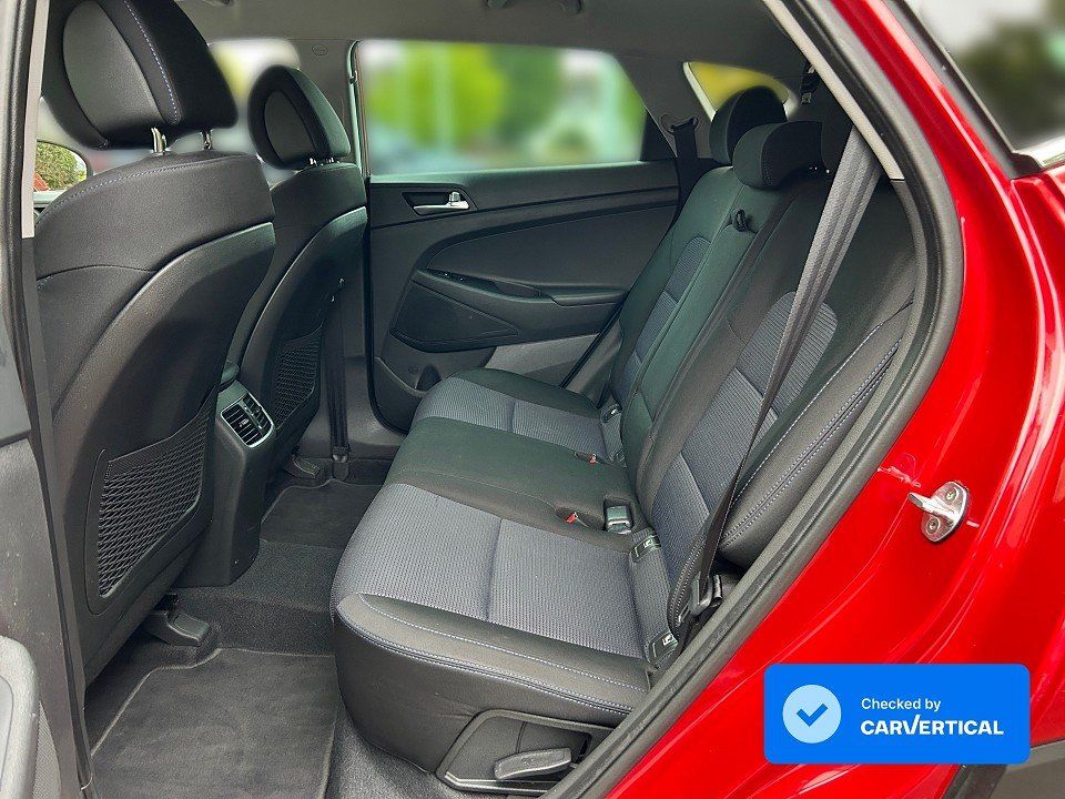 Fahrzeugabbildung Hyundai TUCSON 1.6T 4WD INTRO AHK 1.HAND NAV+KAMERA+PDC+