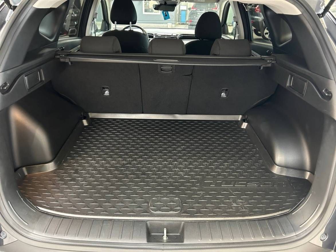 Fahrzeugabbildung Hyundai TUCSON Select, LED-Grilldesign, Funktions-Paket,