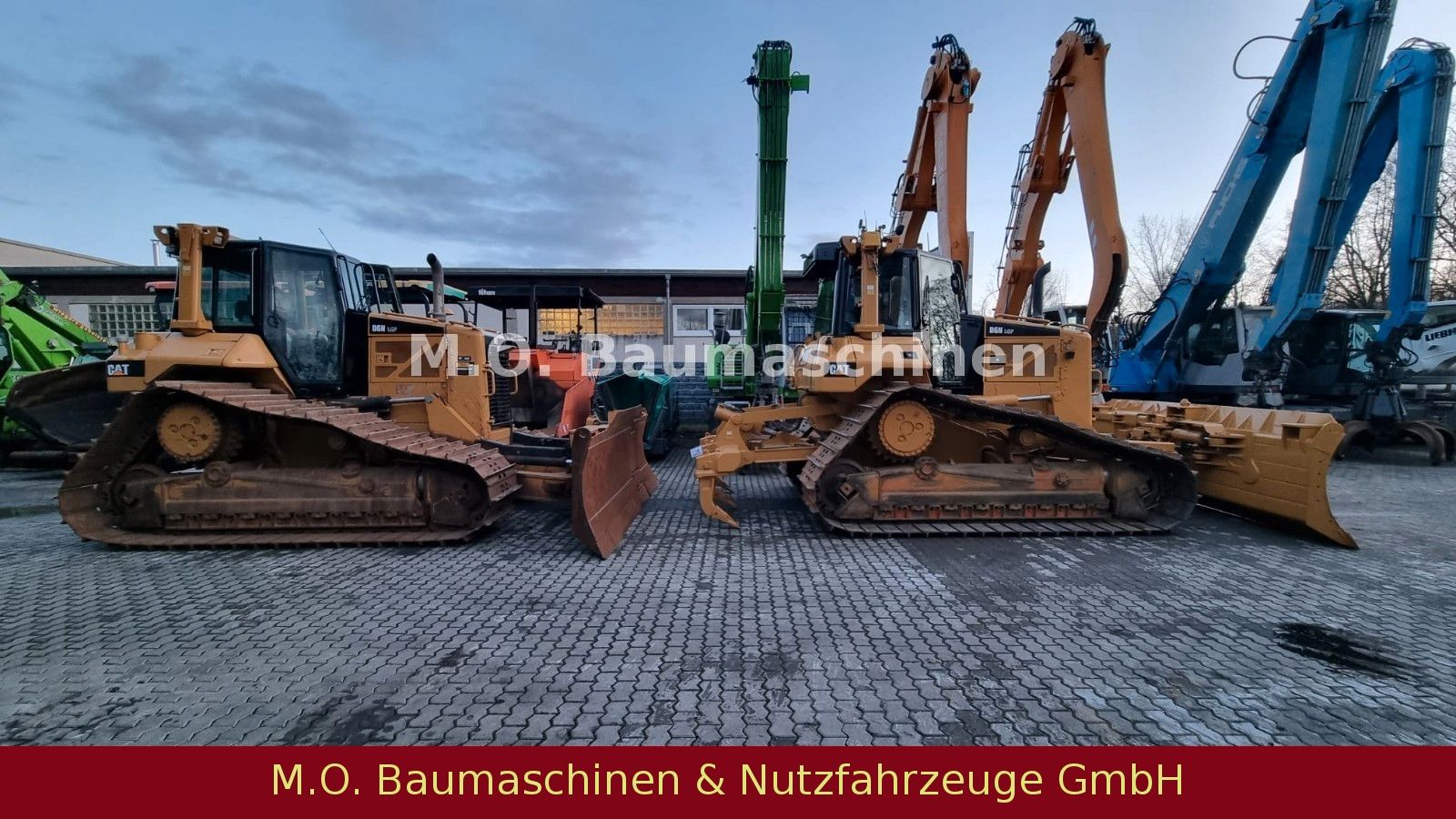 Fahrzeugabbildung CAT D6N LGP / 6. Wegeplanierschild /Trimble Leaser