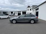 Skoda Octavia Combi 2.0 TDI DSG Blackline 156€ m.20% A - Skoda Autos von Händlern