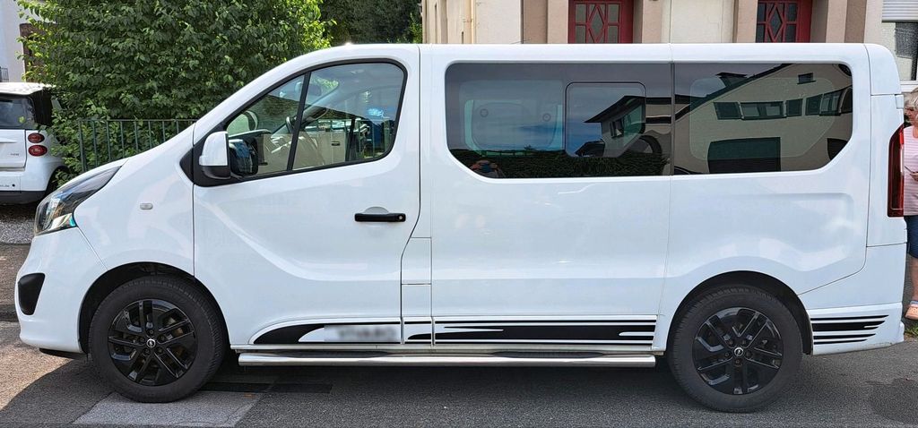 Image of Opel Vivaro