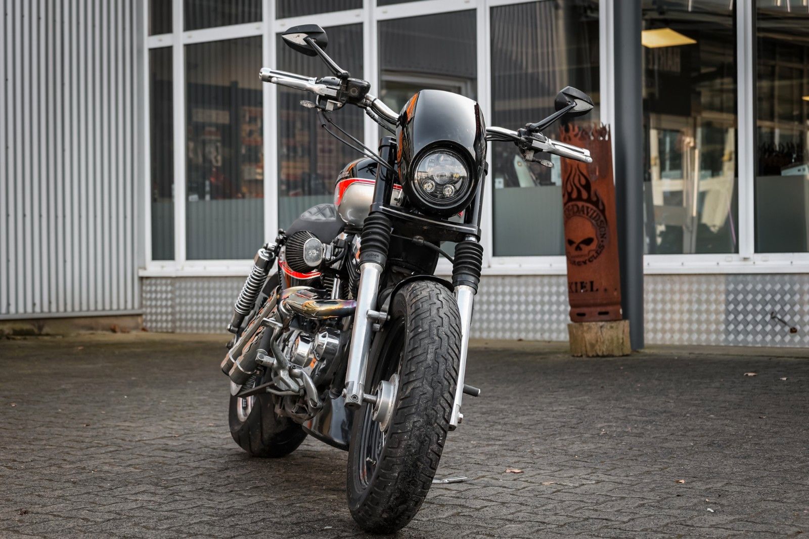 Fahrzeugabbildung Harley-Davidson XL1200L Cafe Racer Umbau -BSL 200er  Heckumbau--