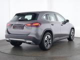 Mercedes-Benz GLA 220 d 4M+PROGRESSIVE+AHK+KAMERA+WINTER-PAKET - Mercedes-Benz GLA 220 mit Diesel-Antrieb