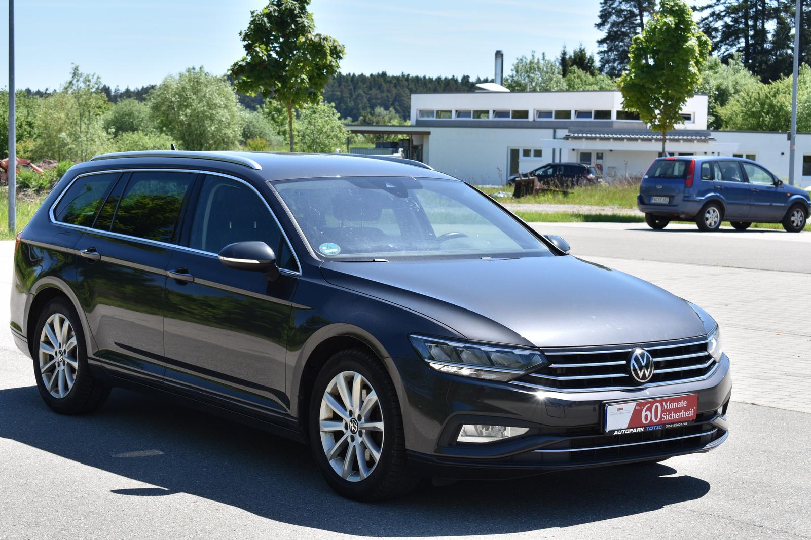 Volkswagen Passat Variant 2.0TDI*DSG*LED*AHK*Kamera*Lane