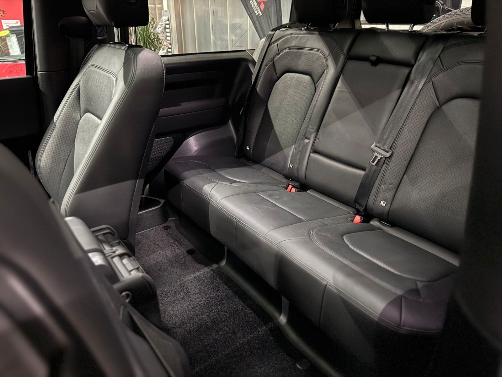 Fahrzeugabbildung Land Rover Defender 90 P400 3.0 XS Edition