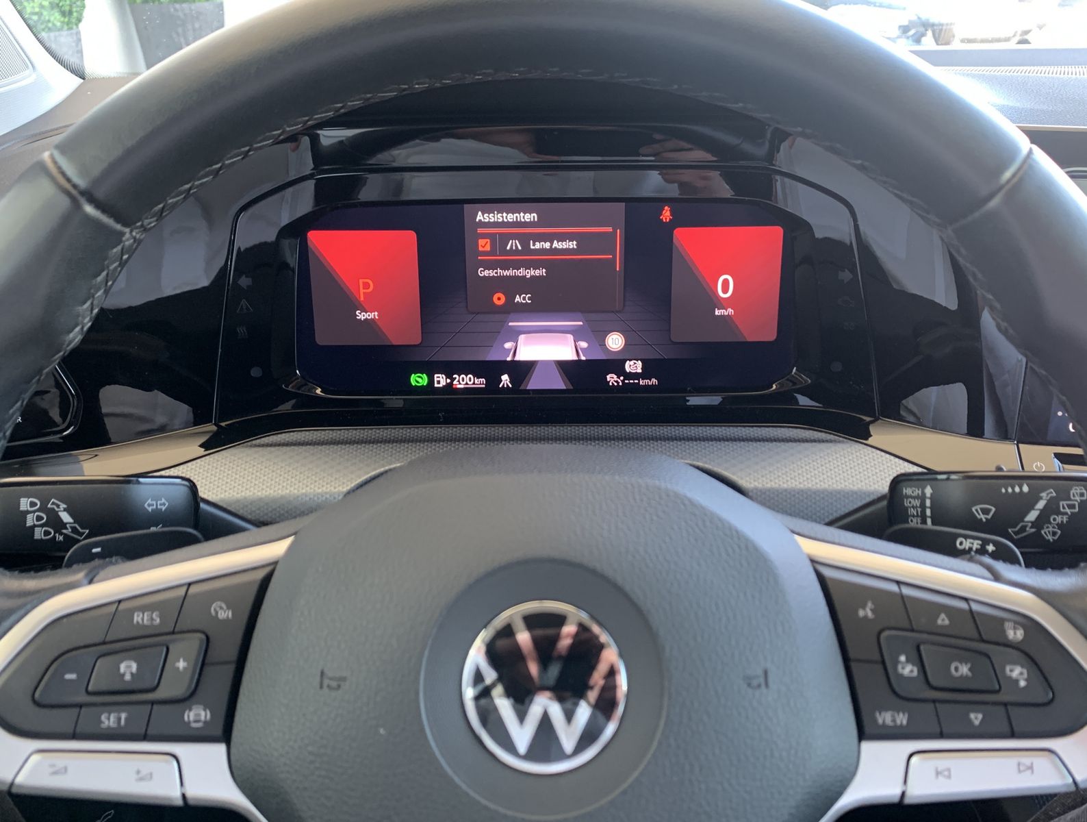 Fahrzeugabbildung Volkswagen Golf 2.0 TDI*LED-Plus*Cam*AHK*ACC*Navi*