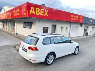 Volkswagen Golf - 5
