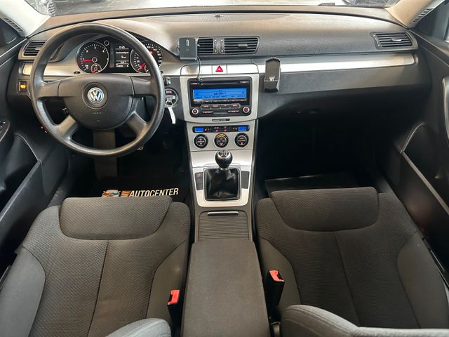 Volkswagen Passat Variant *TEMPO*KLIMA*SZHZ*