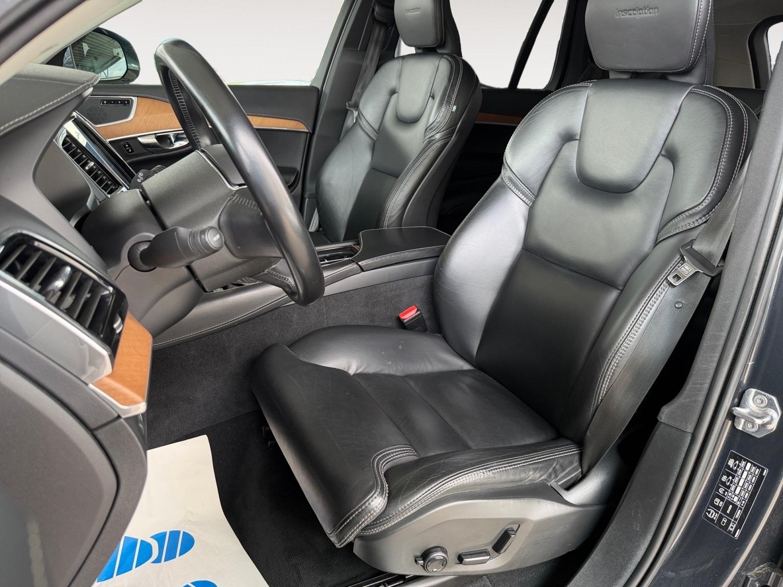 Volvo XC90 2.0 D5 Inscription AWD LEDER KAM LED CARPLA