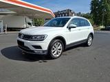 Volkswagen Tiguan 2.0 TSI 179PS DSG BMT 4MOTION Highline - Volkswagen: 17