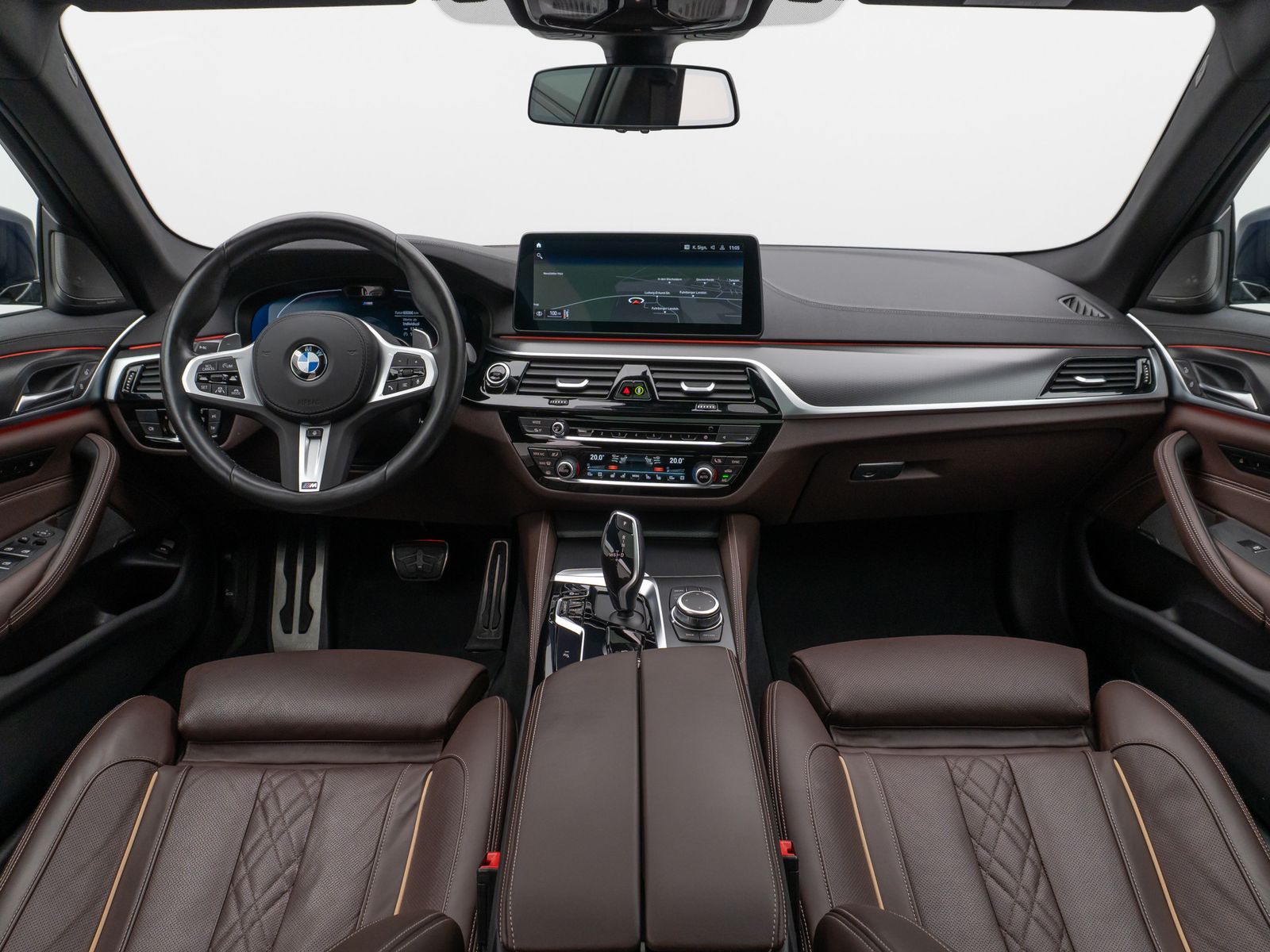 Fahrzeugabbildung BMW 540d xD M Sport Glasdach Kamer Laser HUD H/K 19"