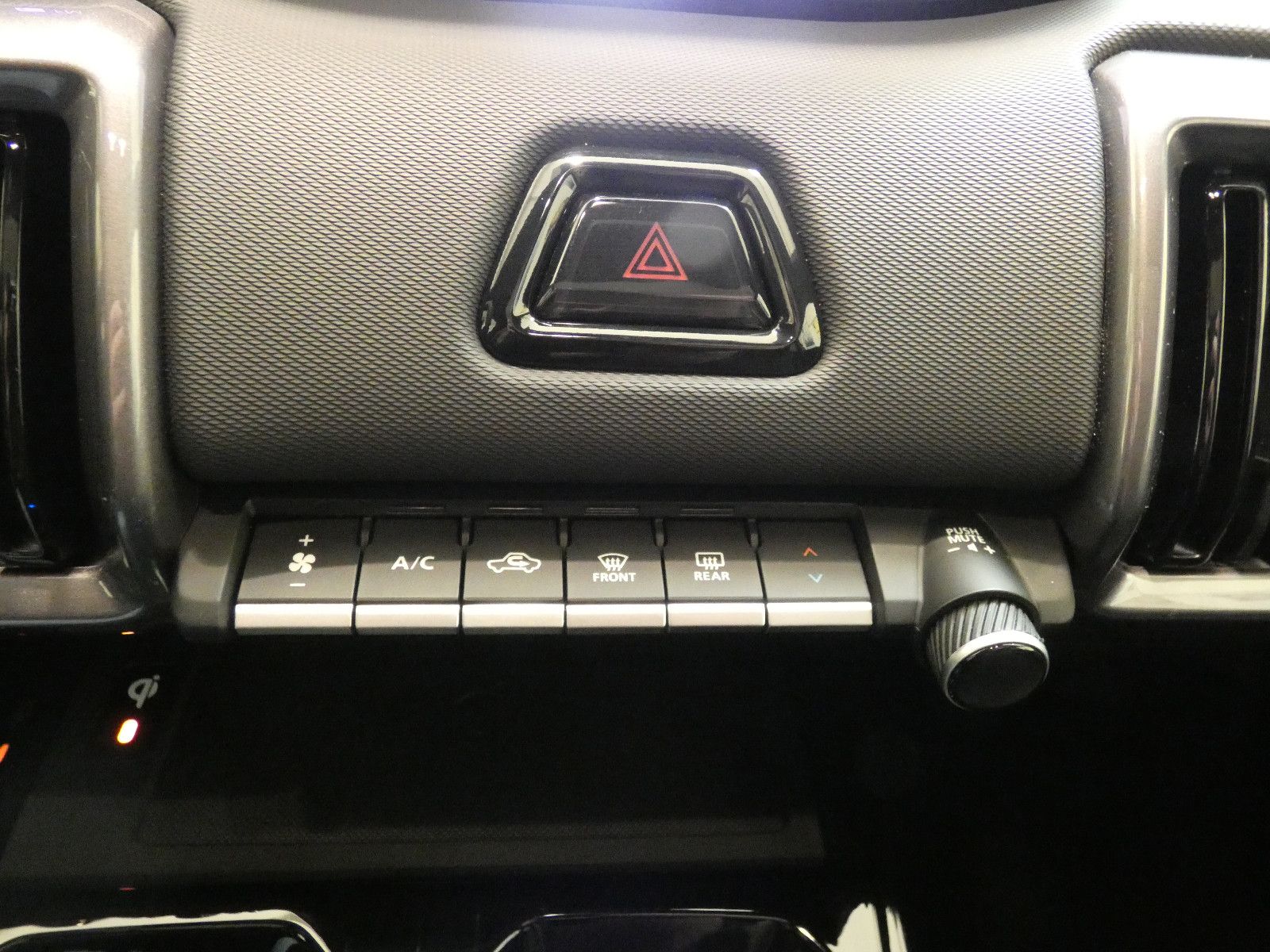 Suzuki e Vitara - Bild 19