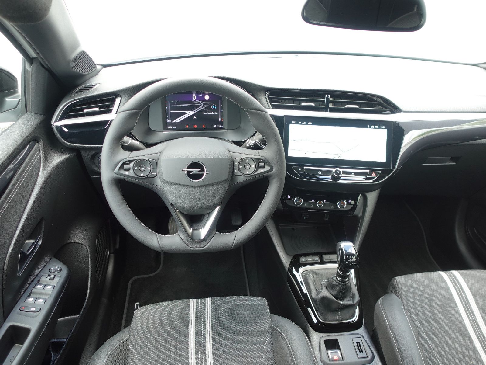 Fahrzeugabbildung Opel Corsa GS 1.2T,MatrixLED,Navi,Kamera,Sitzhz,Allw.
