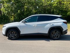 Fahrzeugabbildung Hyundai TUCSON 1.6 T-GDI 48V Blackline *Pano*ACC*LED*SH*