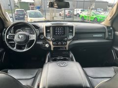 Fahrzeugabbildung Dodge RAM 1500 Gen5 5.7 Hemi Laramie Leder Navi AHK