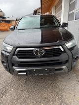 Toyota Hilux - gebrauchte Toyota Hilux aus dem Jahr 2023