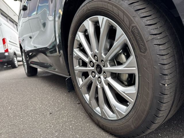 Fahrzeugabbildung Ford Tourneo Custom 2.0 320 L1 Nugget Camper