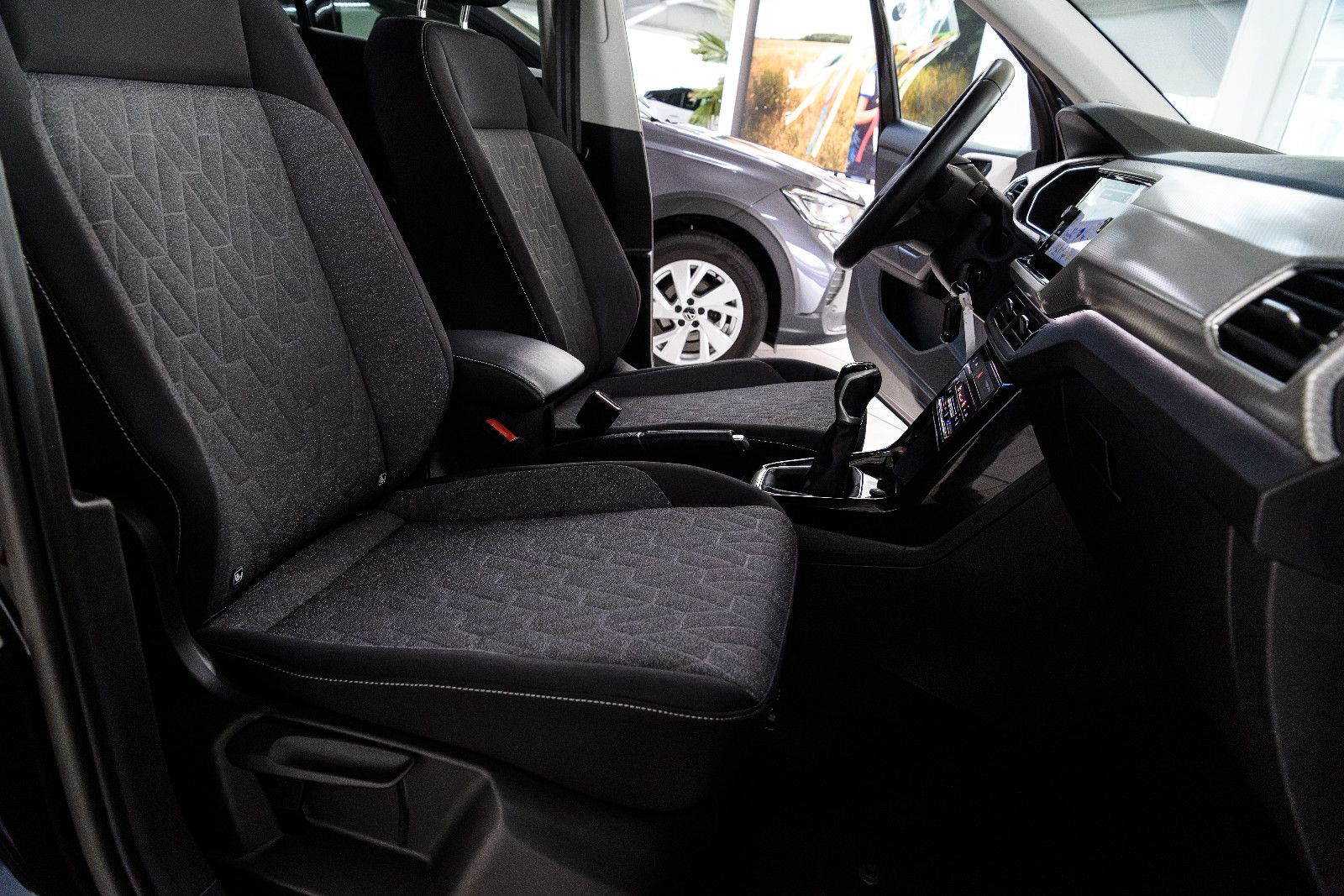 Fahrzeugabbildung Volkswagen T-Cross +SHZ +KAMERA +NAVI +ACC