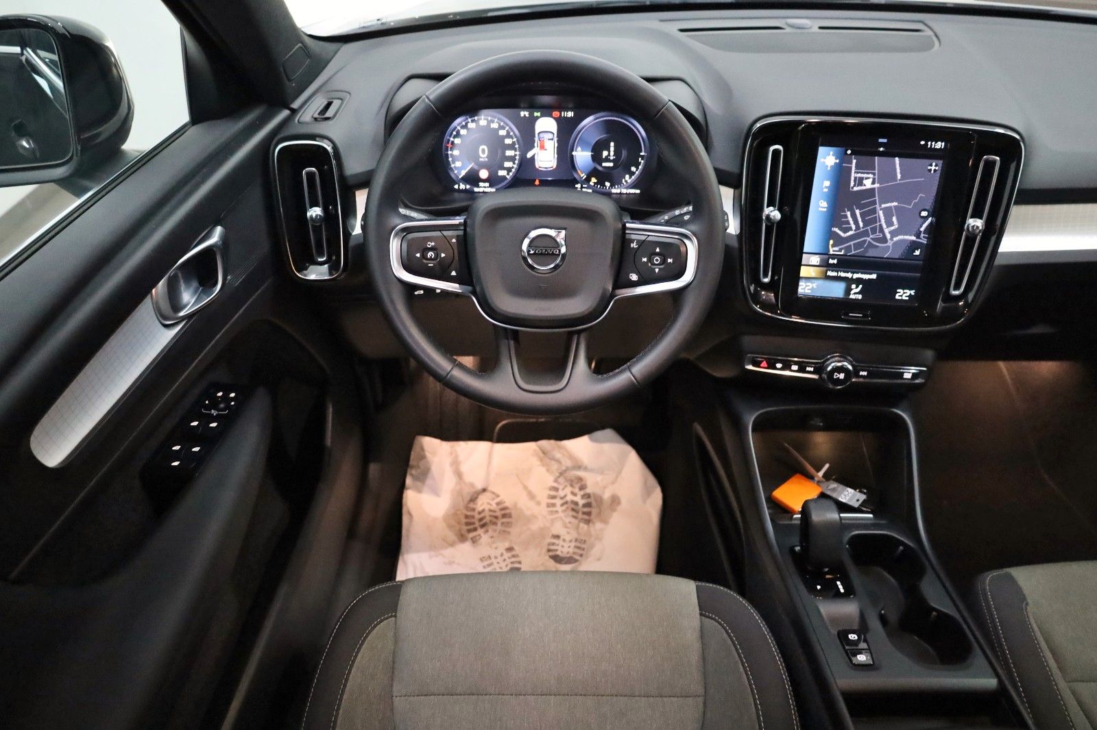 Fahrzeugabbildung Volvo XC40 Inscription, Navi,LED,Standheizung