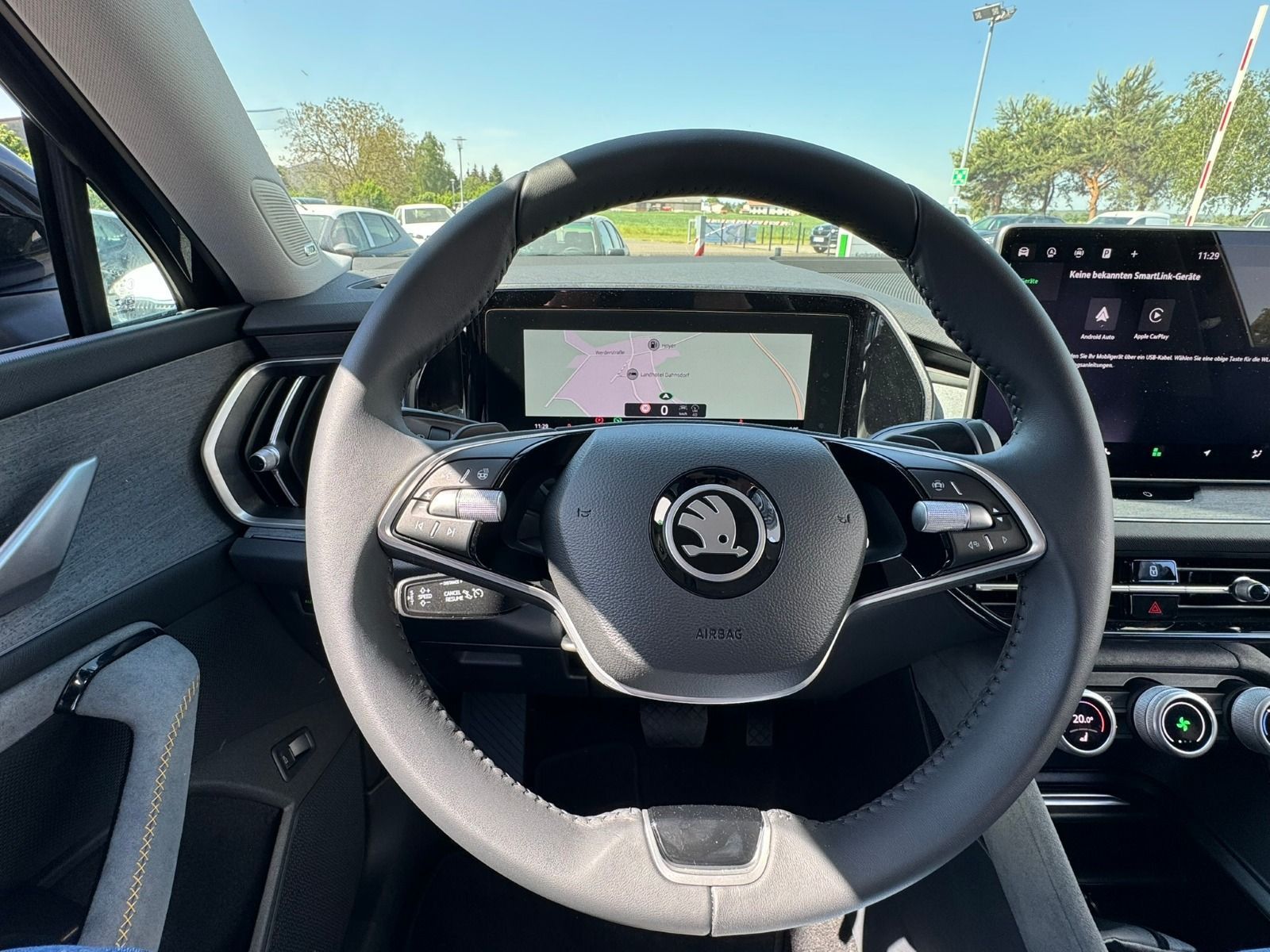 Fahrzeugabbildung SKODA Kodiaq 2.0 TDI DSG*360°Cam*ACC*AHK*Canton*