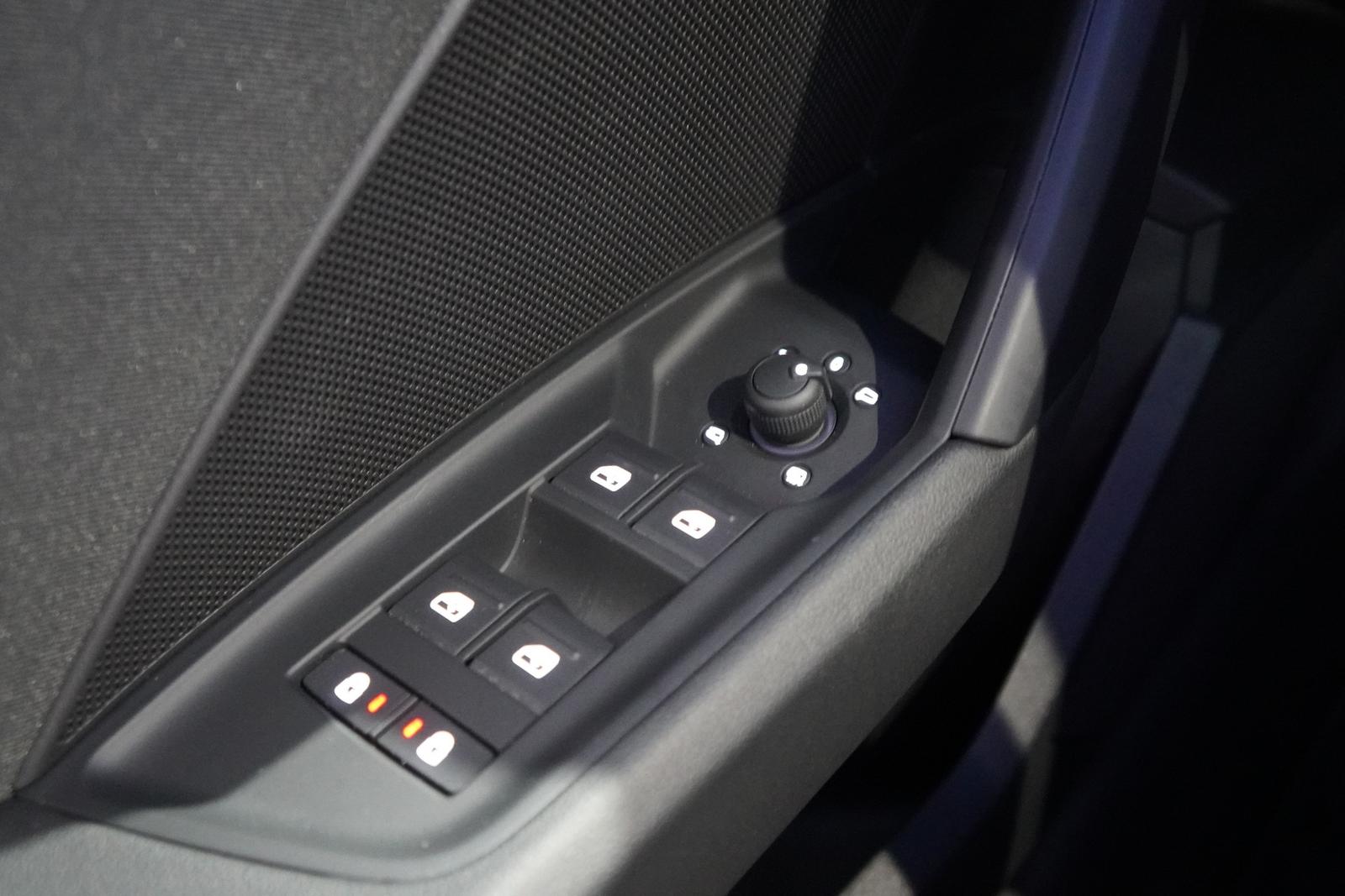 Audi A3 Sportback 35 TFSI advanced LED Klimaaut. PDC, миниатюра 28