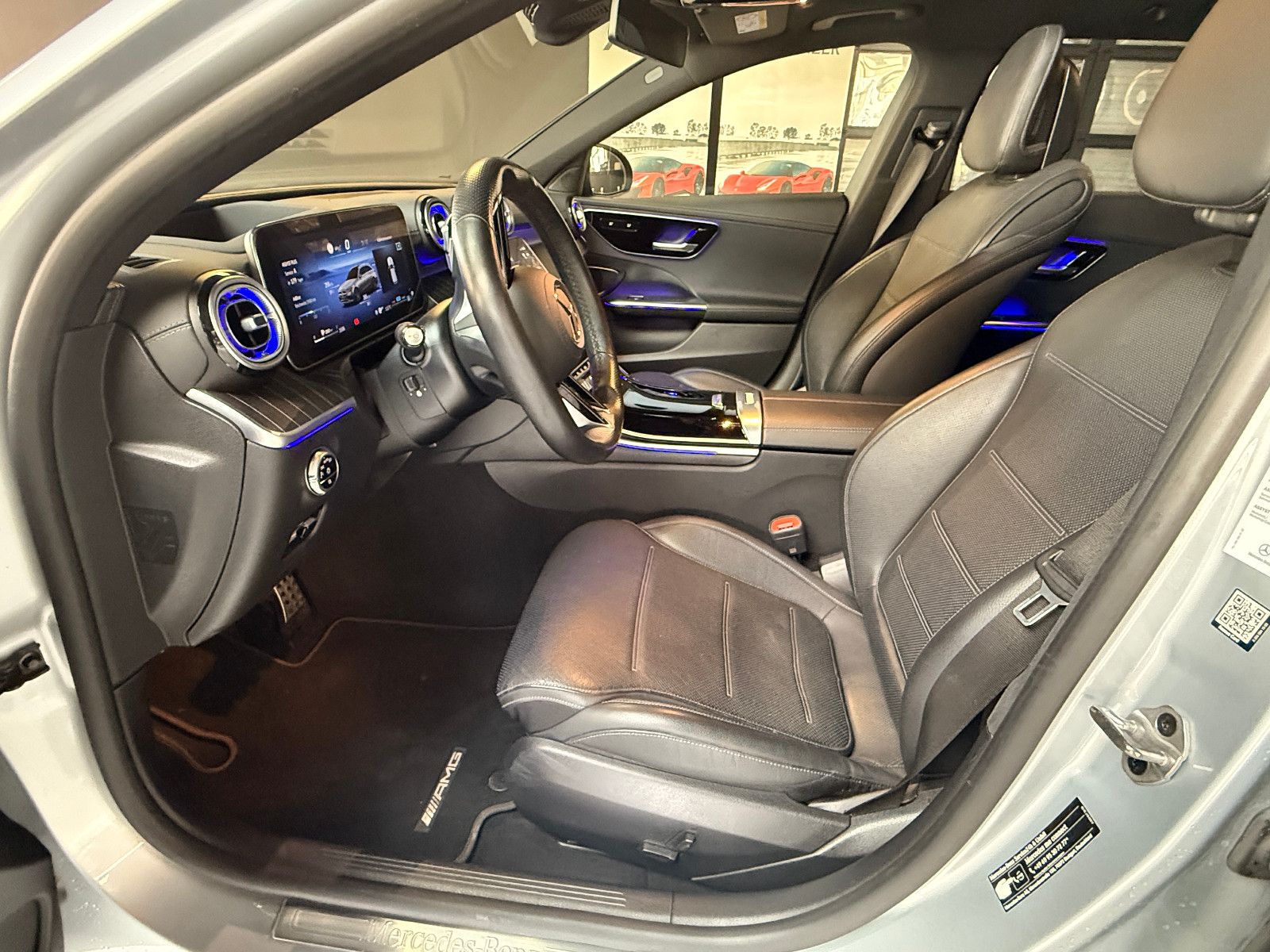 Fahrzeugabbildung Mercedes-Benz C 300TD/AMG/PANO/AMBIENTE/KAMERA/LED/MASSAGE