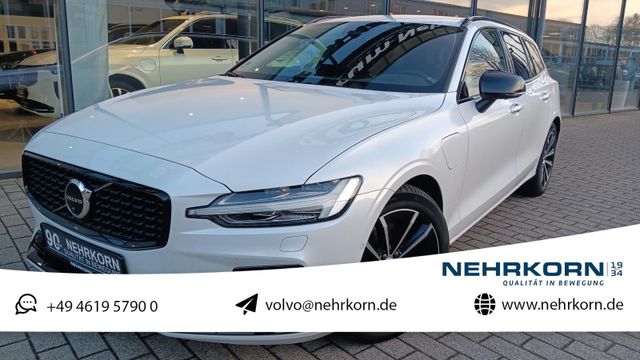 Volvo V60 T6 Recharge AWD Plus Dark