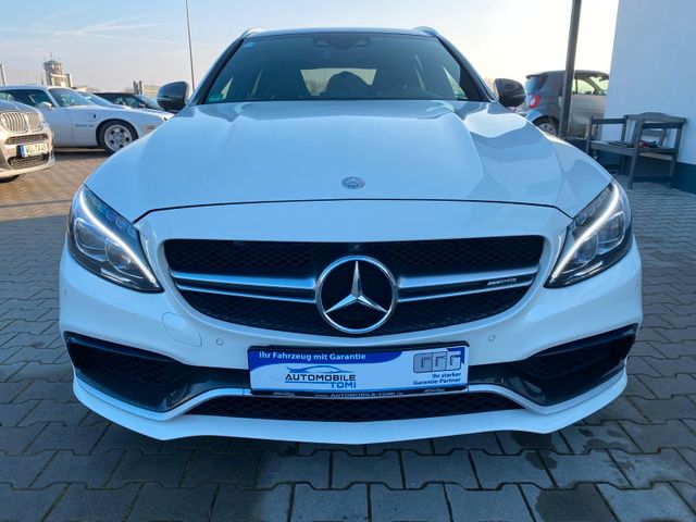 Mercedes-Benz C 63 AMG S Perf.Sitze|Driver Package|PANO|Memory