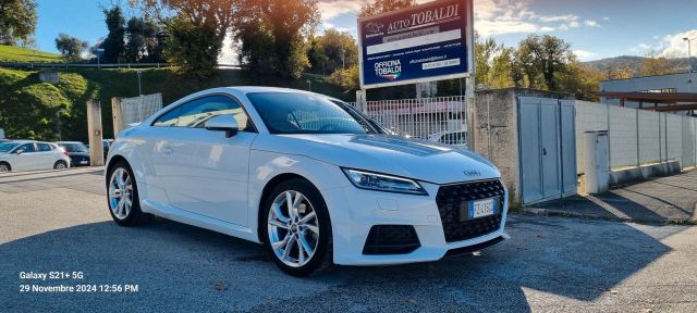 Audi TT Coupé 40 TFSI S tronic DESIGN