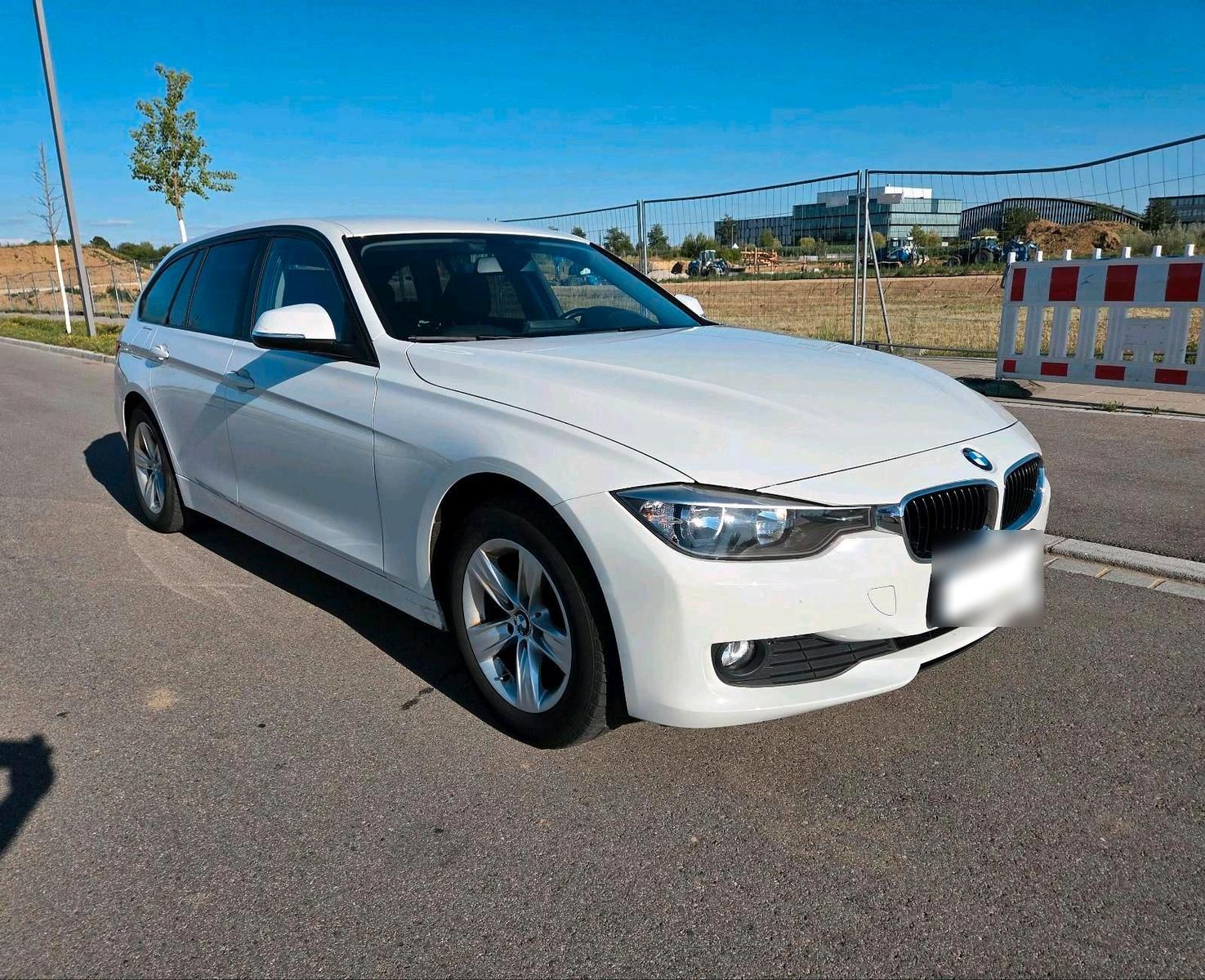 BMW 316 2013 — interior