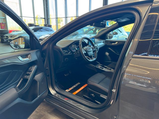 MYAUTOCENTER – Gebraucht- und Jahreswagen mit Werkstattservice in Pfaffenhofen Ford Focus *KEYLES*HEAD-UP*LKHZ*2-ZONEN*ACC*VOLL*