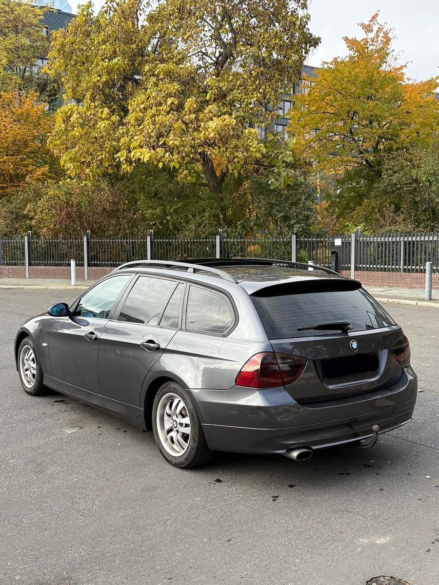 BMW 320 2007 — engine 177 HP (130kW)