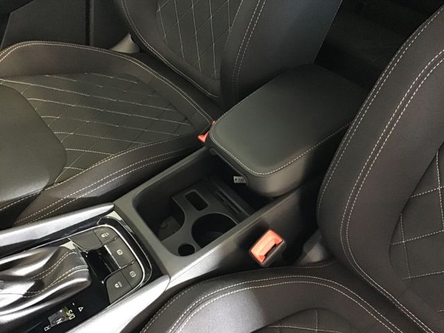 Fahrzeugabbildung Skoda Karoq Sportline 1.5TSI DSG/AHK/ACC/Matrix/Navi