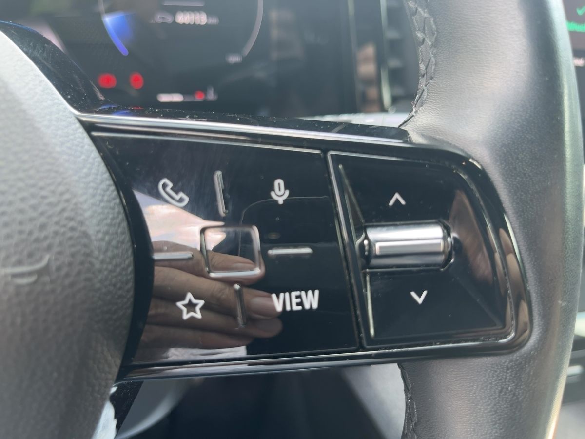Fahrzeugabbildung Renault Austral Equilibre Mild Hybrid 140 ABS Fahrerairb