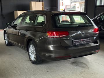 Volkswagen Passat Variant - 4