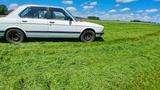 BMW Bmw e28 524td - BMW 524 mit Diesel-Antrieb: Limousine, 524td