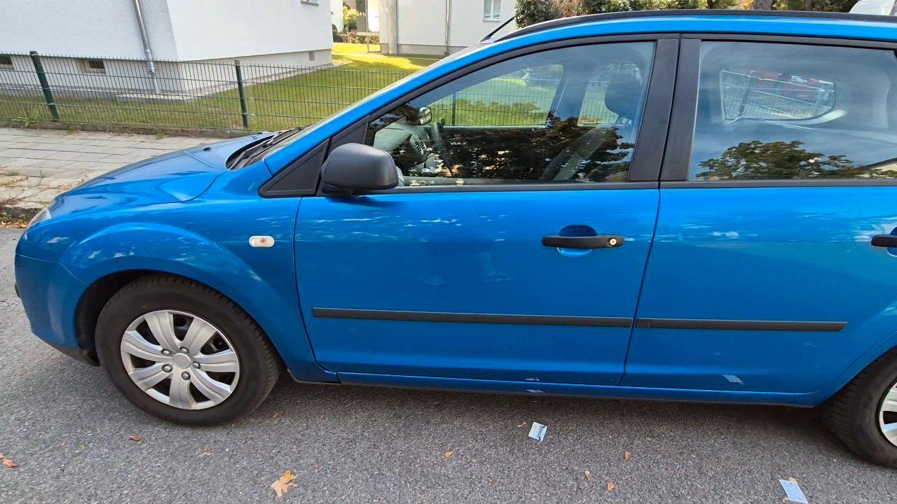 Ford Focus 2006 — photo 5