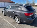 Toyota Avensis 2.2 Kombi, Sitzheizung, Kamera - Toyota Avensis: 2.2