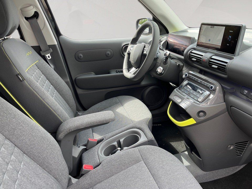 Fahrzeugabbildung Hyundai INSTER 49kWh CROSS Effizienz
