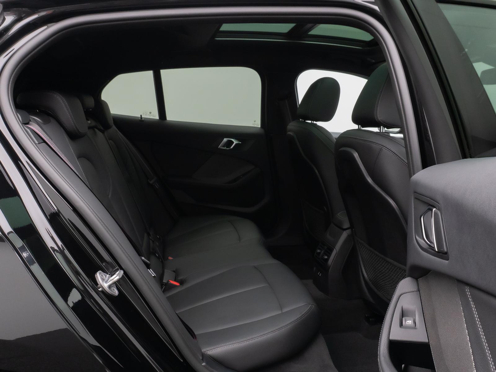 BMW 1 Series i M Sport Pro Panorama Kamera DAB H/K Komfort, миниатюра 26