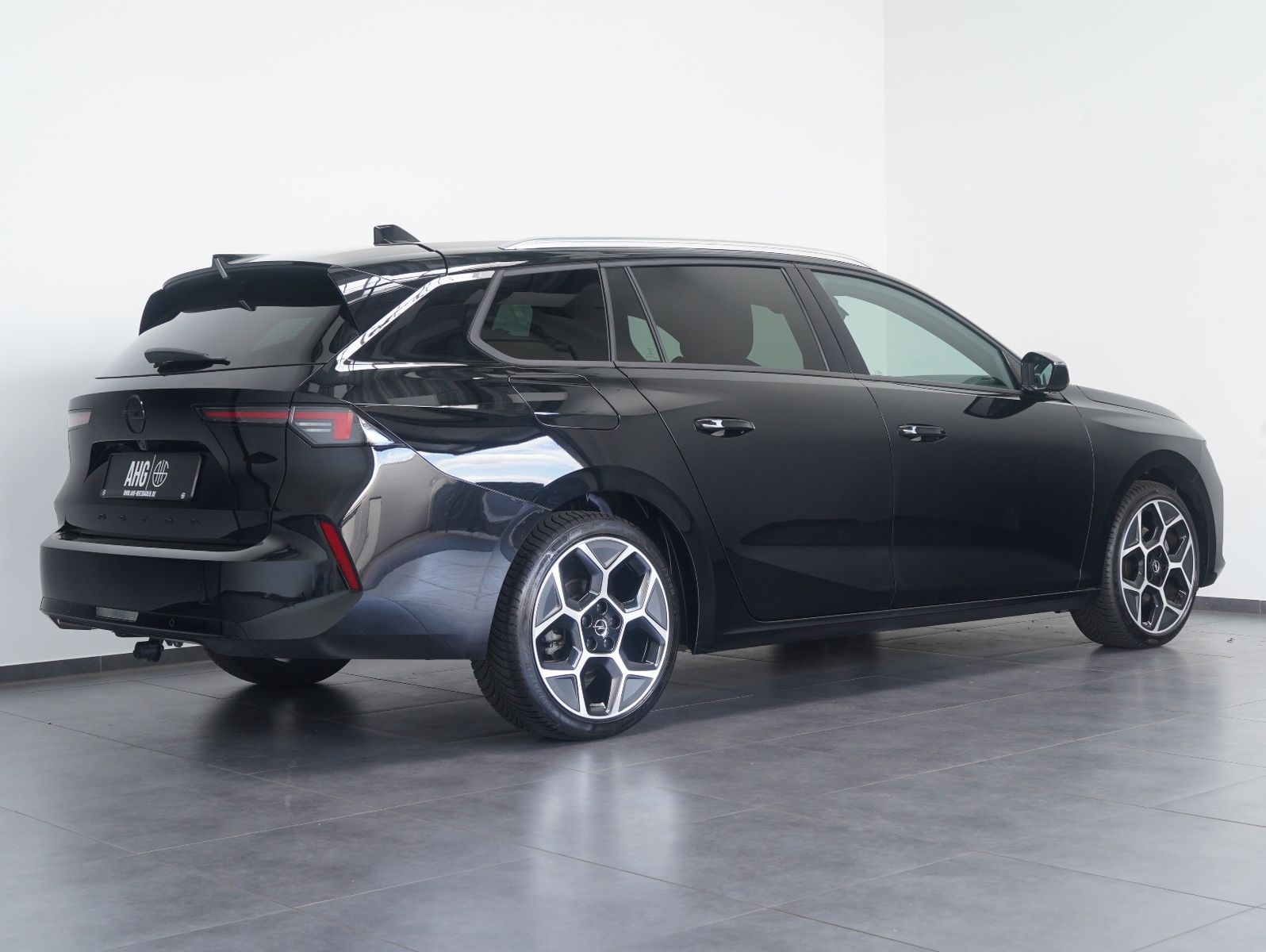 Fahrzeugabbildung Opel Astra L 1.5 D Sports Tourer GS Line PANO