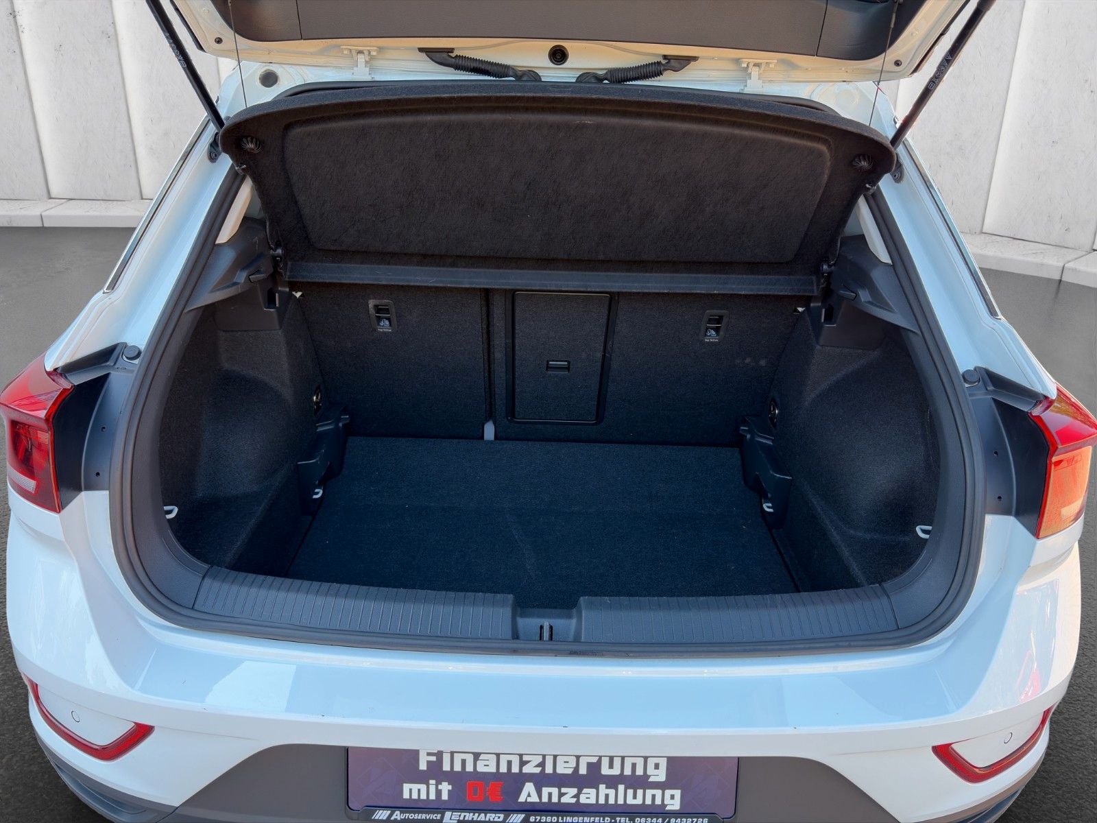 Fahrzeugabbildung Volkswagen T-Roc Life*DSG*ViCo*LED*SHZ**