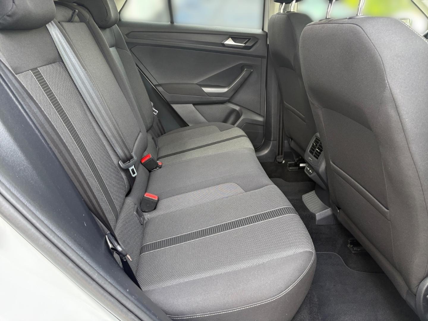 Volkswagen T-Roc Life++STADTAUTO!++NAVI!++TOP!++, миниатюра 13