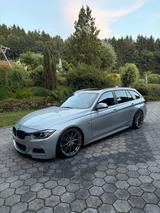 BMW F31 335i X-Drive - BMW 335 mit Benzin-Antrieb: Kombi