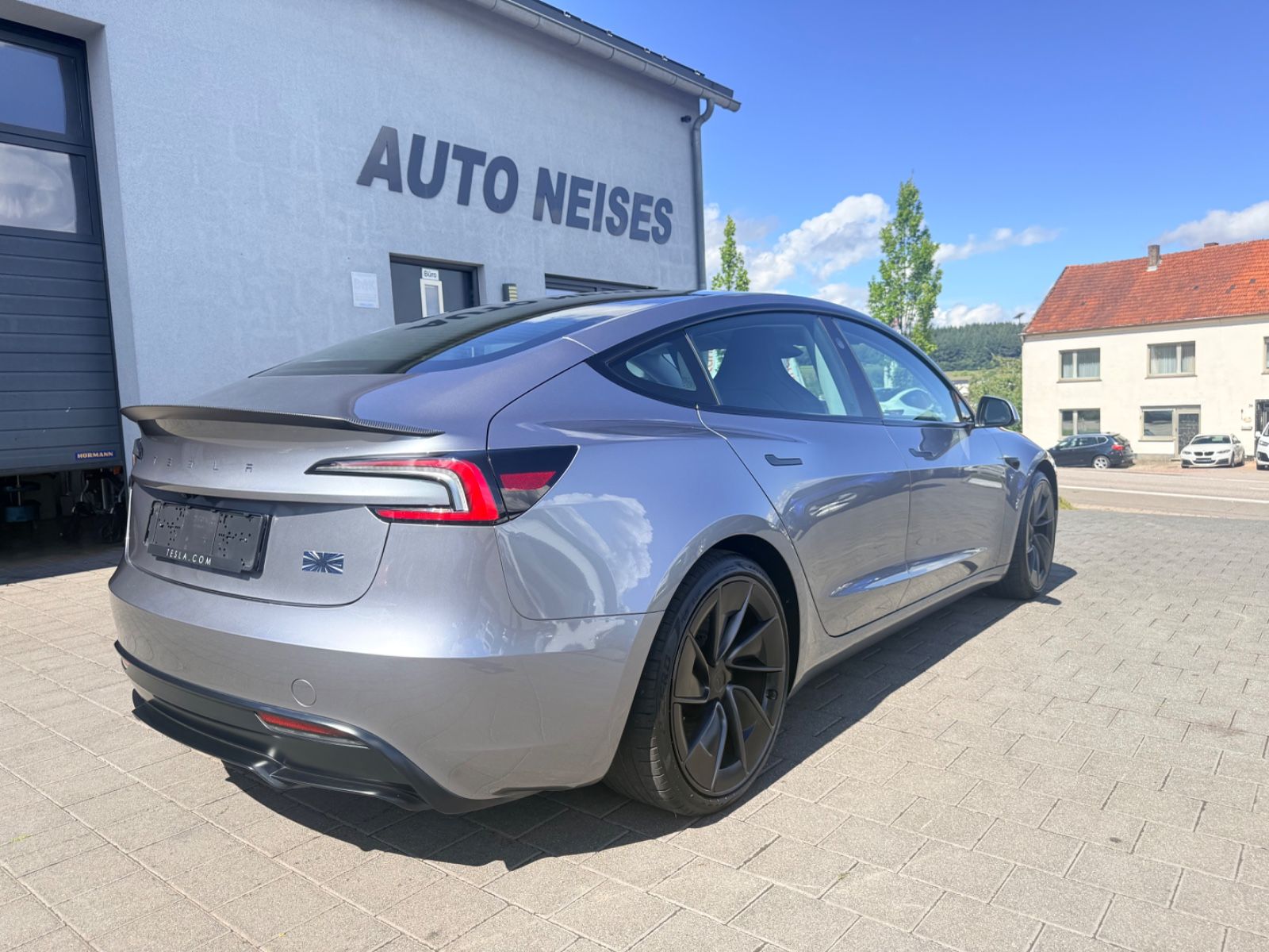 Tesla Model 3 Performance Highland 2025 Quichsilber foto 3