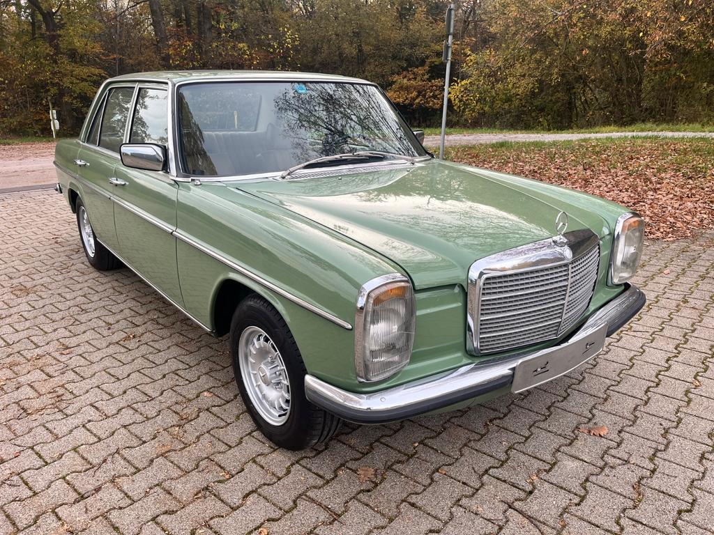 Mercedes-Benz 250