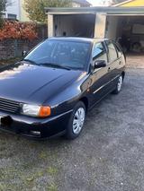 Volkswagen Vw Polo Classic  1,6l - Volkswagen Polo: Classic