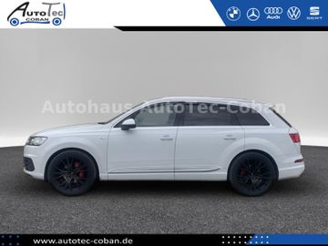 Audi Q7 - 3