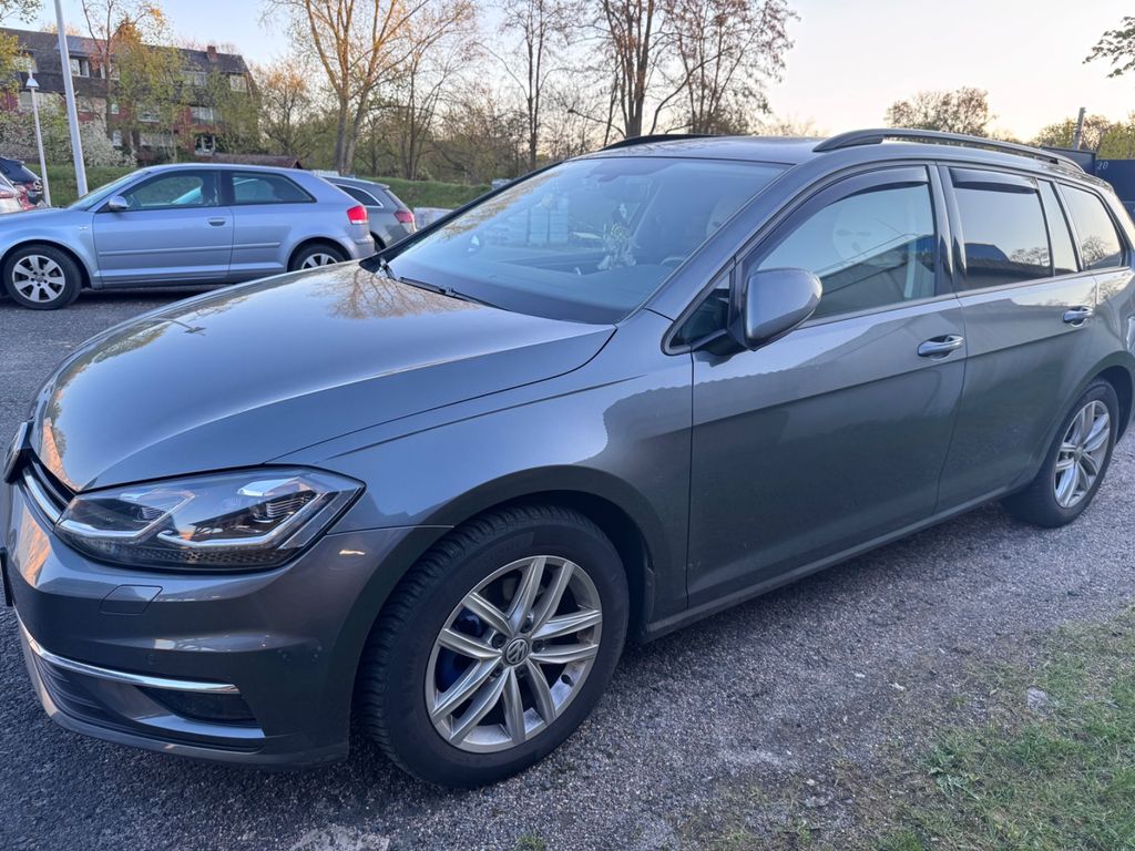 Image of Volkswagen Golf